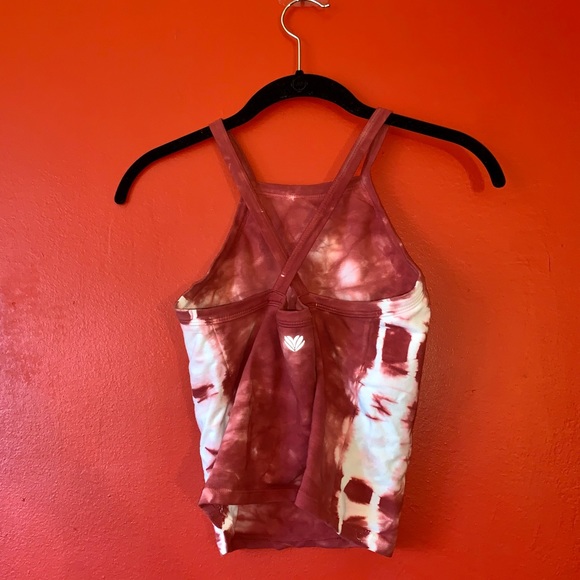 Cross-back Workout Cami Sports Bra Crop Top - Picture 2 of 2